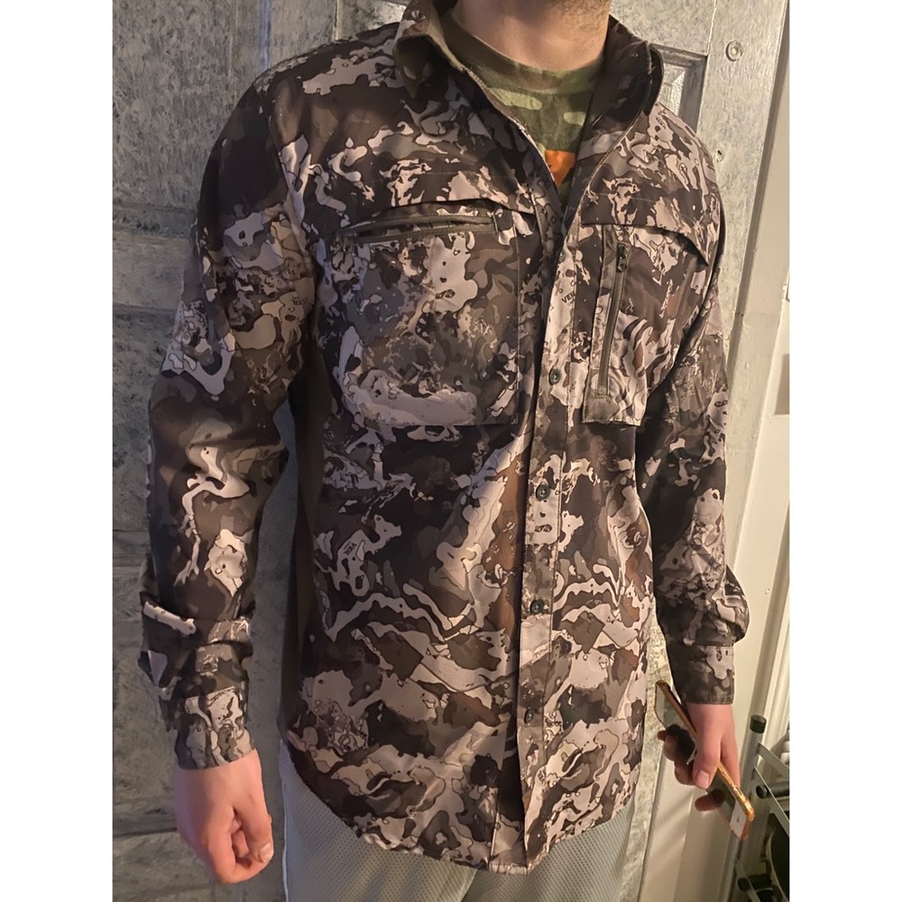 Magellan camo shirt